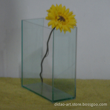 Acrylic Vase (AUV009-3)